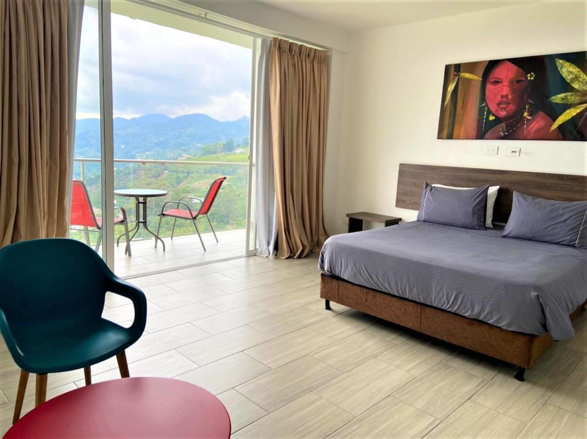 Hotel Entre Lomas ซานตาโรซา เดกาบัล ภายนอก รูปภาพ